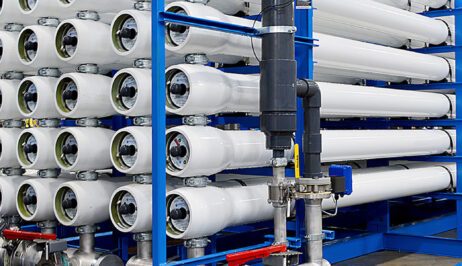 agua tratada por ósmosis inversa